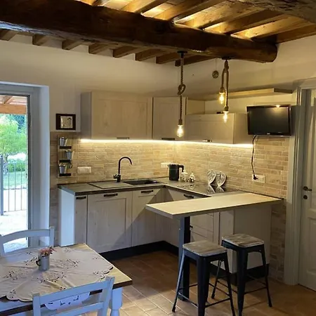 La Casetta Di Nonnana - Casa Vacanze Terni Exterior photo